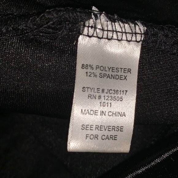 Heart & Hips Black Shiny Cropped Tank Top With Mesh Panels & Adjustable Straps - - Picture 3 of 7